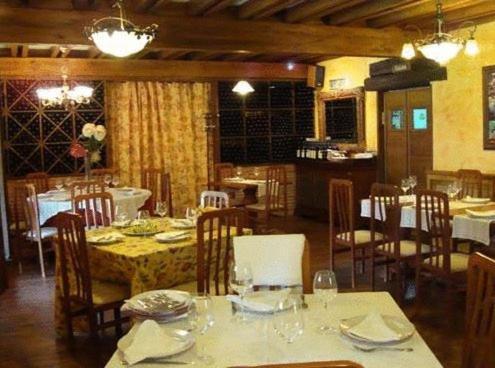 Posada Restaurante Prada A Tope Treceño Extérieur photo